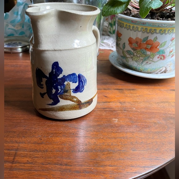 Handmade pottery with a beautiful flower from 1990s -immaculate condition.  ❤️ - Picture 5 of 6